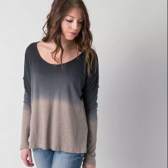 FREE PEOPLE OVERSIZED TOP SMALL LINEN BLEND - Picture 1 of 11